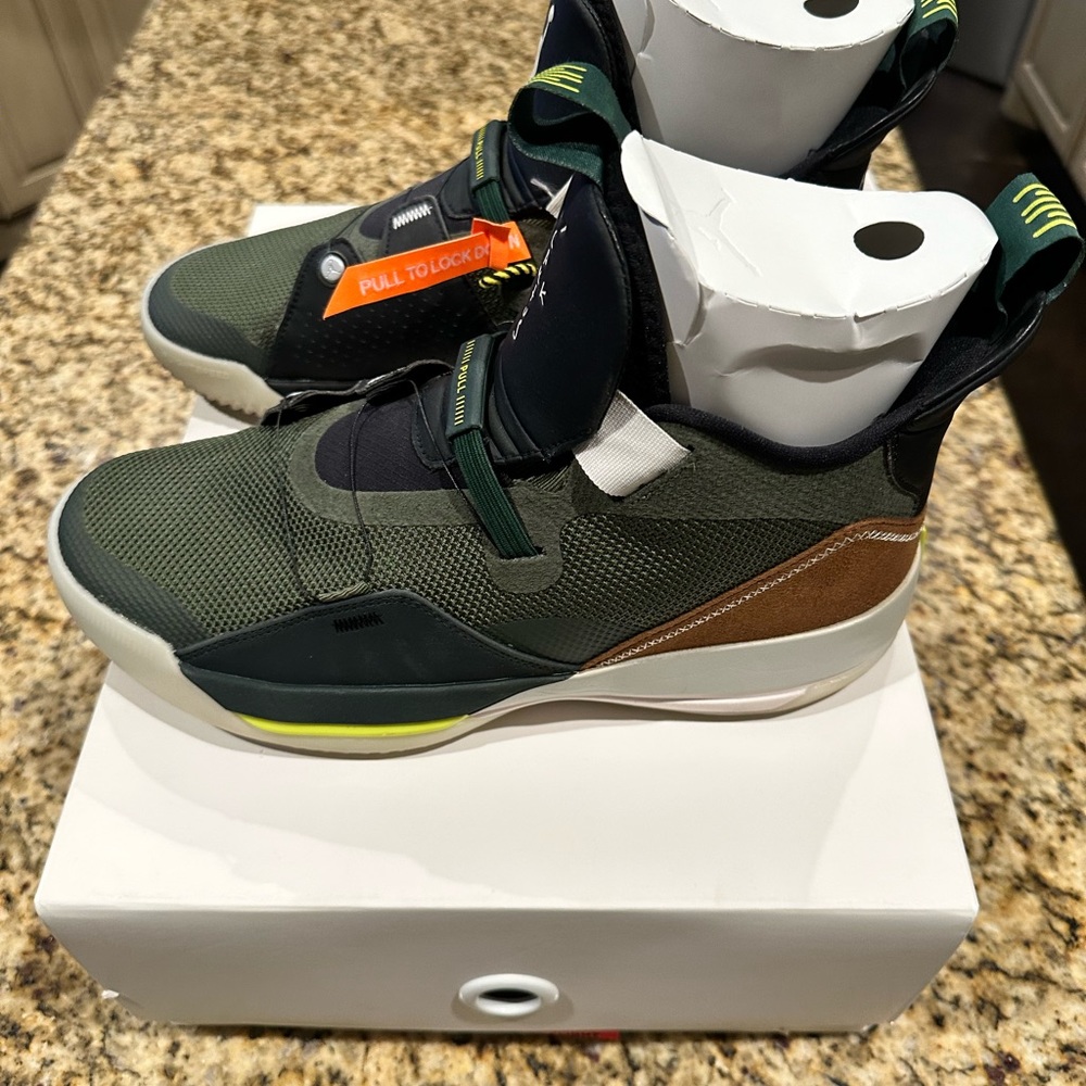 Nike Travis Scott Jordan 33